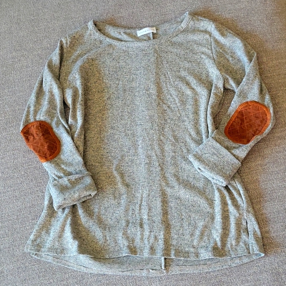 Coco & Main shirt
